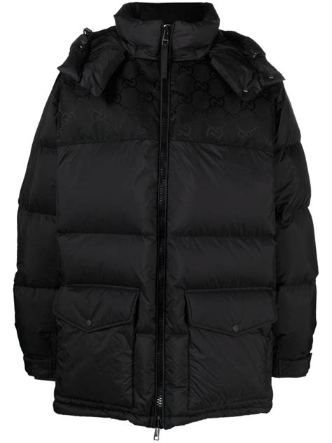 gucci gg supreme puffer jacket.